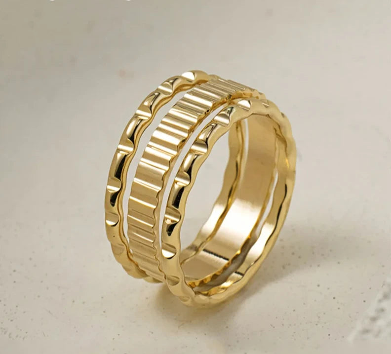 14K Gold Vived Ring